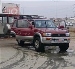 تۆیۆتا 4رەنەر